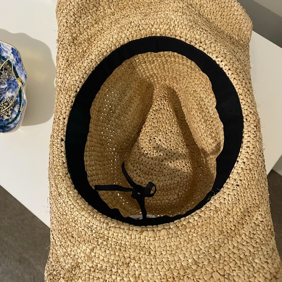 ARMS OF EVE, Sunhat - Picture 9 of 10